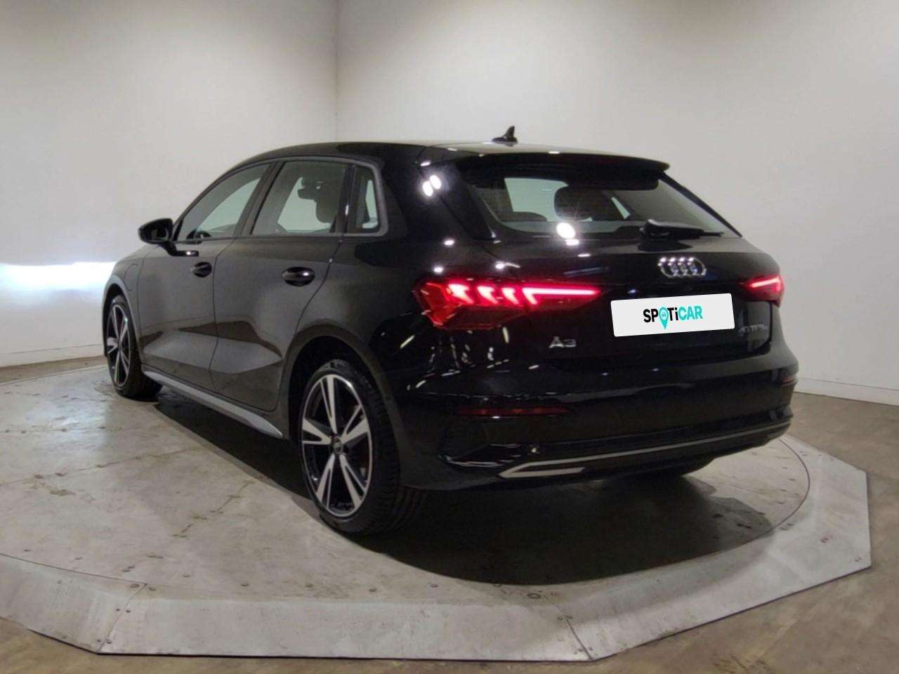 Audi A3 a3 sportback 40 tfsie 204 s tronic 6 design luxe — photo 3