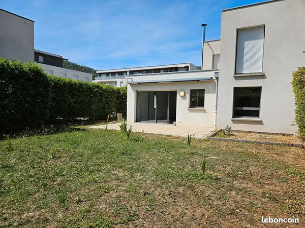 Maison 4 pièces 105 m²