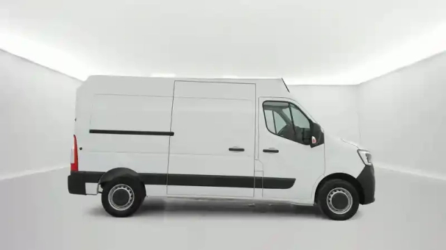 Renault Master fgn trac f3500 l2h2 blue dci 135 — photo 41