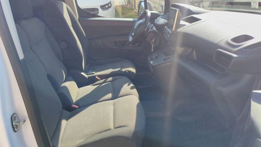 Peugeot Partner vu 1.5 BlueHDi 130 EAT8 - Asphalt – 2022 – 59823 km – Diesel – Boîte Automatique — photo 11