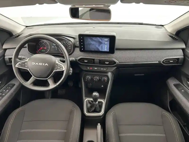Dacia Sandero eco-g 100 gsr2 — photo 39