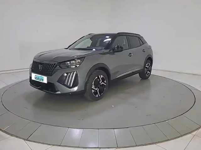 Peugeot 2008 hybrid 145 e-dcs6 — photo 1