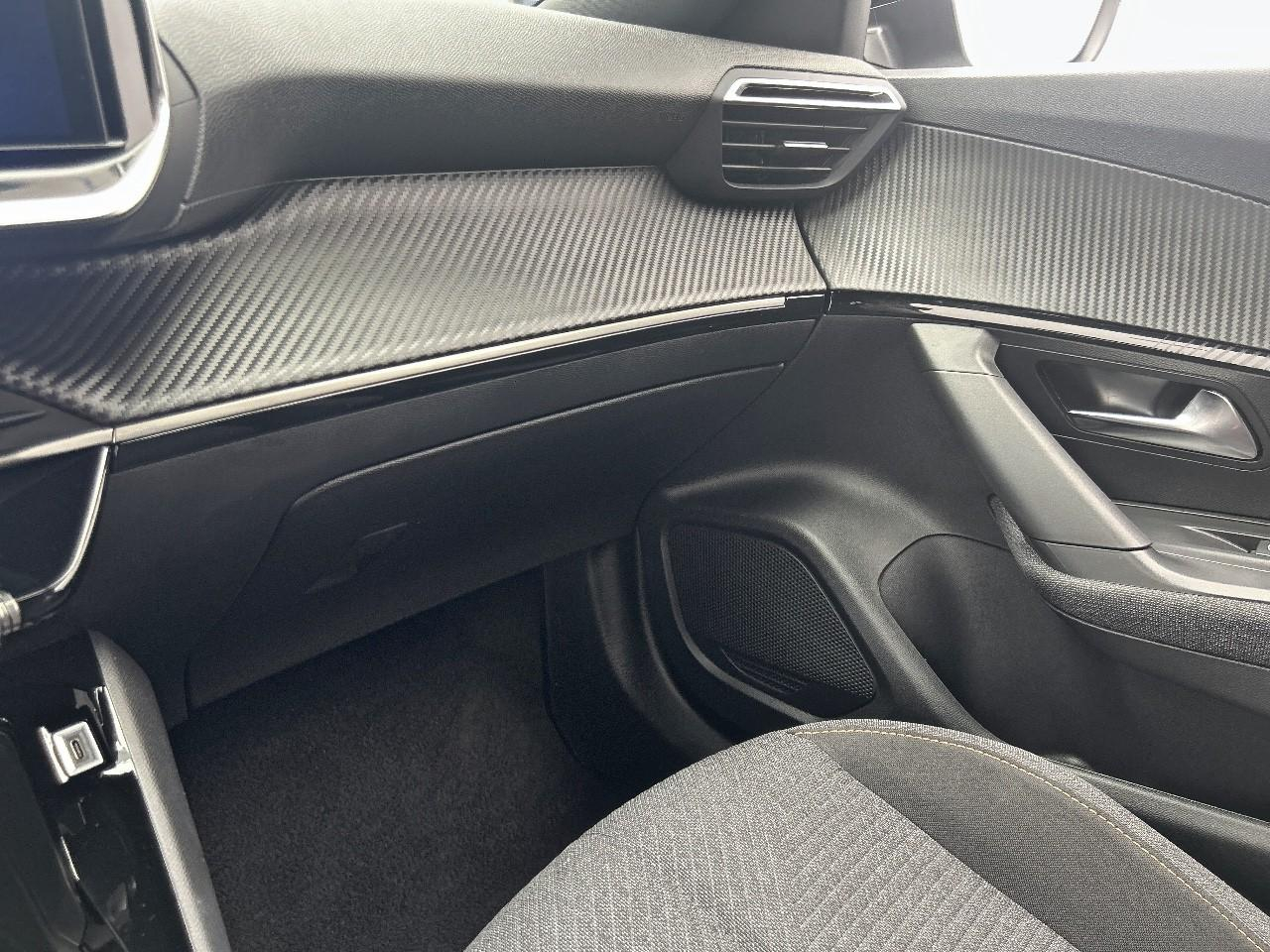 Peugeot 2008 100 s&s bvm6 business — photo 29