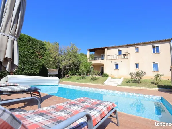 Maison 6 pièces 137 m²