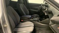 Peugeot 2008 1.2 PureTech 130ch S&S Allure EAT8 — photo 15