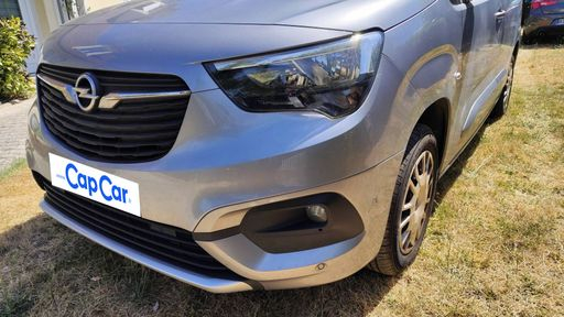 Opel Combo Cargo M 1.5 D 130 - Elegance – 2021 – 65417 km – Diesel – Boîte Manuelle — photo 8