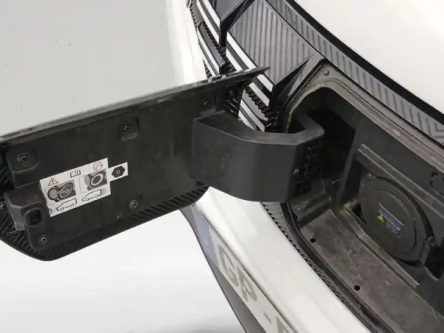 Dacia Spring 45ch essential soh 94% — photo 10