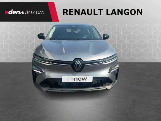 Renault Megane e-tech ev60 130ch super charge — photo 24