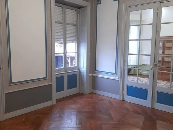 Appartement 5 pièces 170 m²