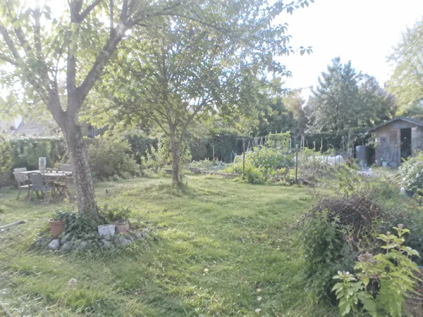 Terrain 450 m²