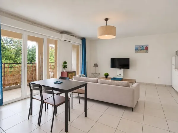 ANGLET Un T3 lumineux, climatisé et plein de potentiel