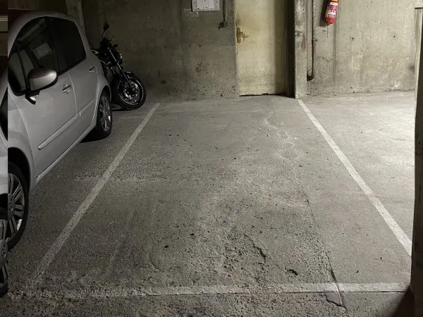 Loue parking