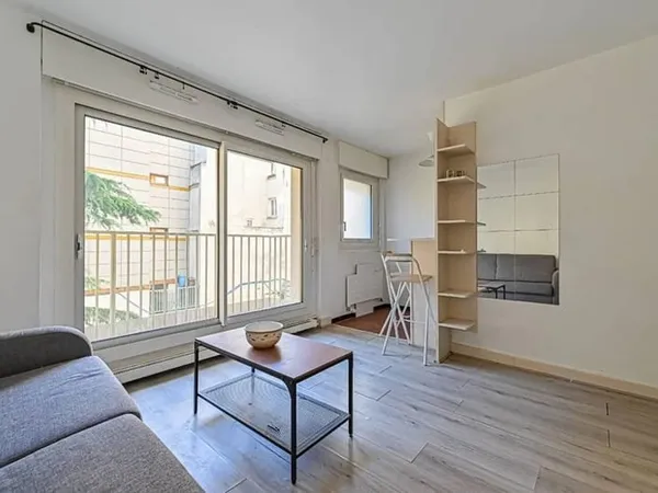Studio 1 pièce 21 m²