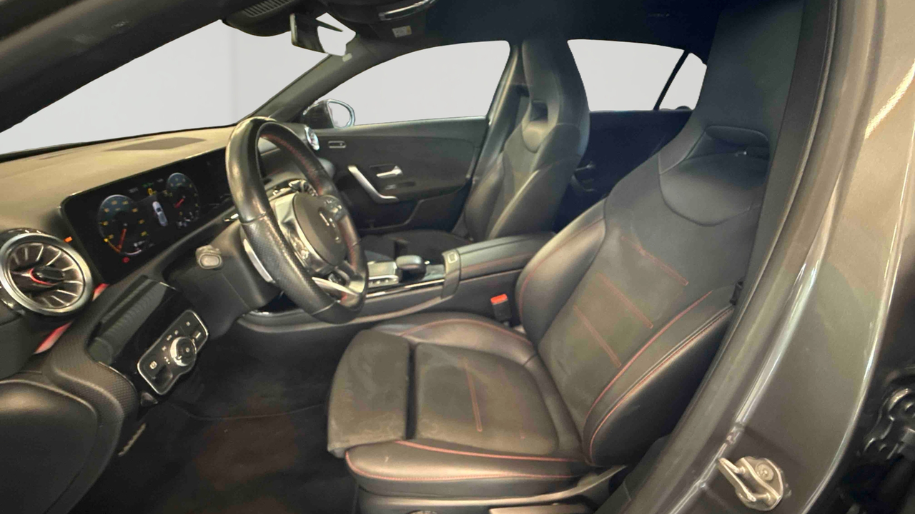 Mercedes Classe A 180 7G-DCT — photo 11