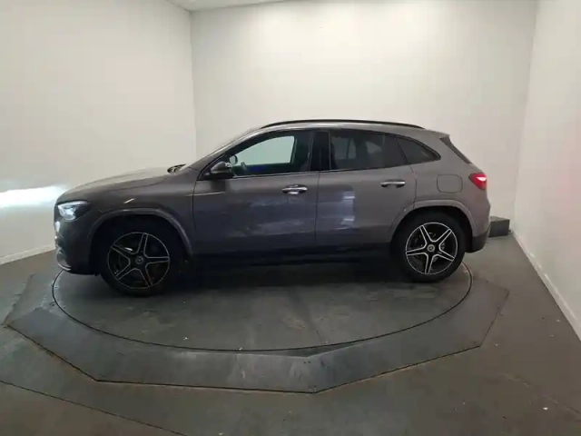 Mercedes Gla 200 d 8g-dct