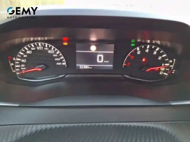 Peugeot 2008 puretech 130 s&amp;s bvm6 — photo 13