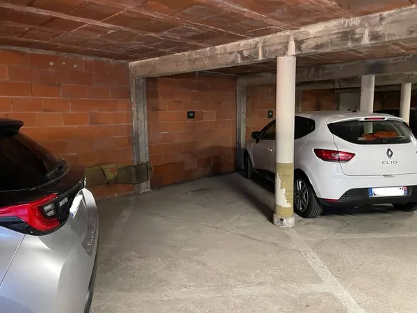 Parking 10 m²