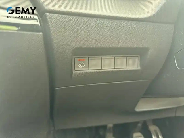 Peugeot 2008 puretech 130 s&amp;s bvm6 — photo 21