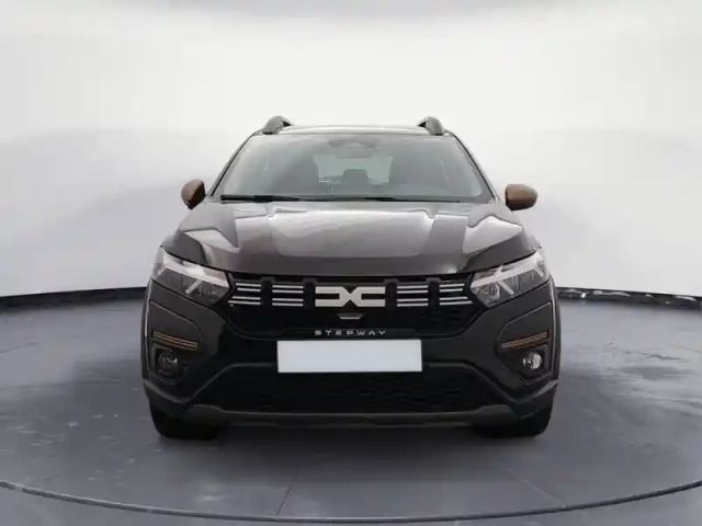 Dacia Sandero tce 90 gsr2 — photo 8