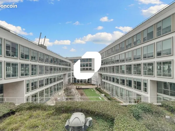 Bureaux 7 000 m²