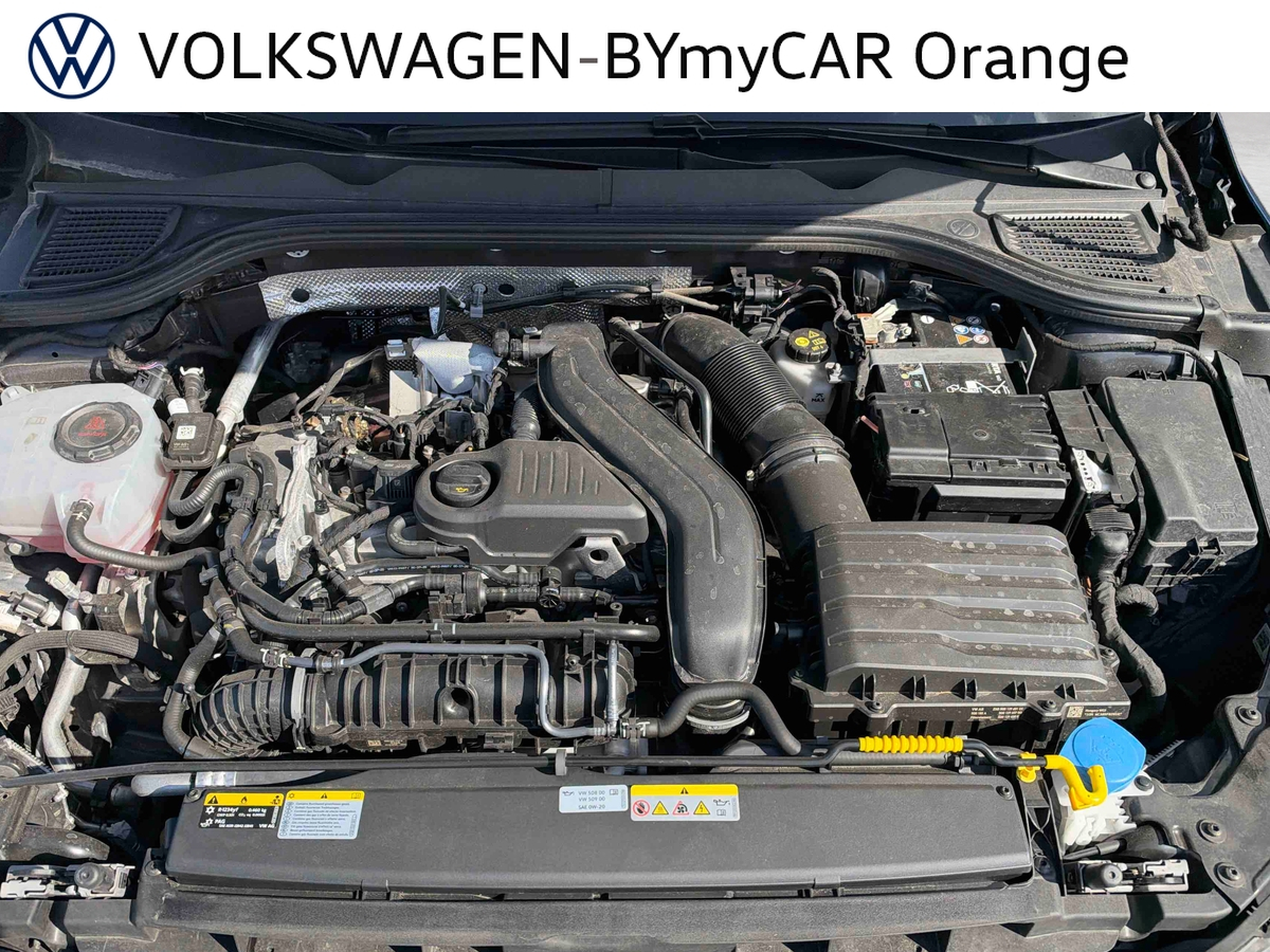 Volkswagen Golf 1.5 eTSI EVO2 116 DSG7 — photo 13
