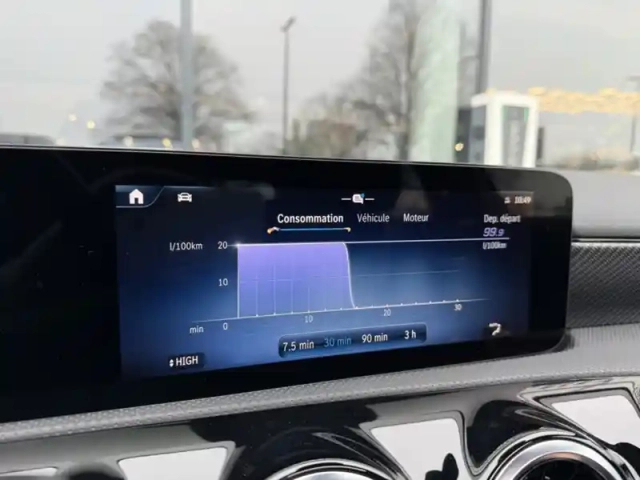 Mercedes Classe A a 200 compacte — photo 26