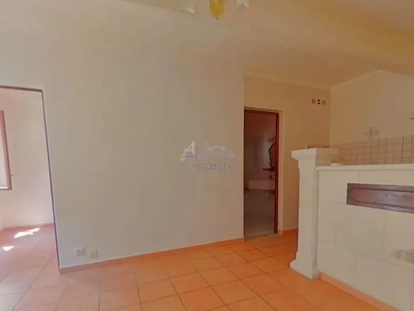 Appartement Location Beaucaire 2p 35m² 450€