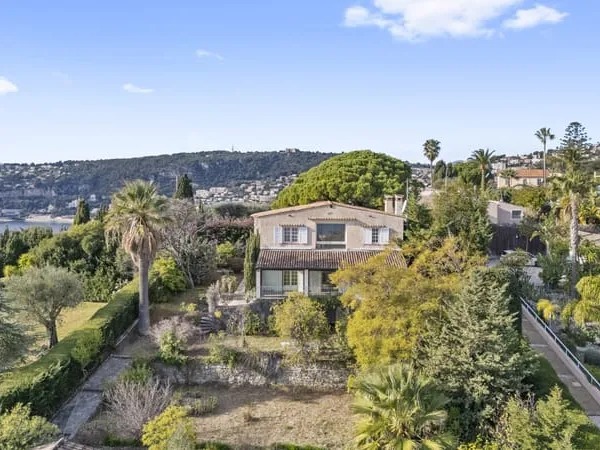 Maison 6 pièces 170 m²