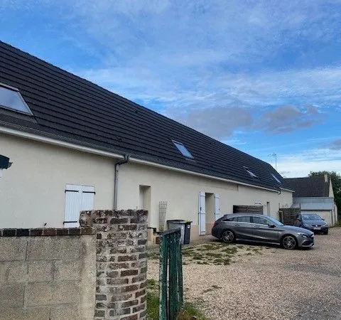 Lot de 4 appartements en duplex avec cour privative pour investissement locatif