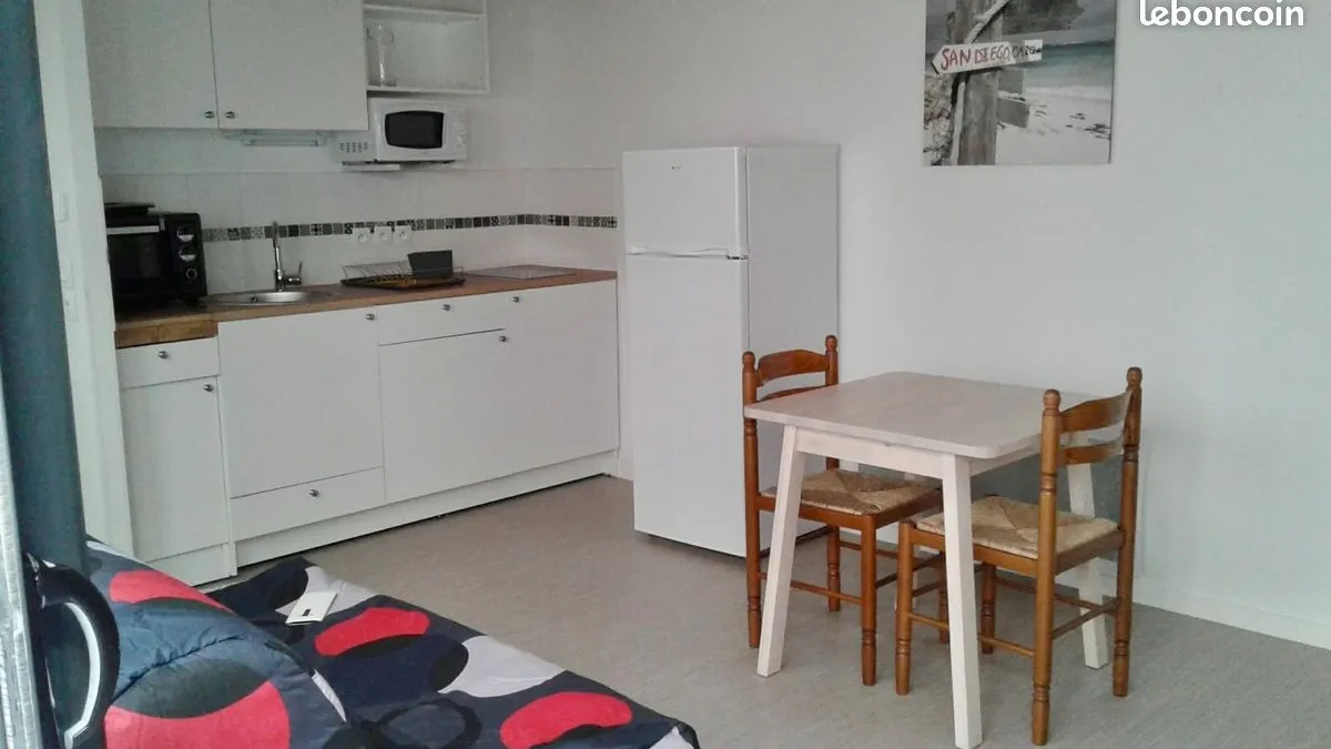 Photo 1