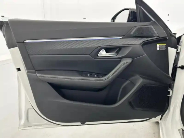 Peugeot 508 bluehdi 130ch gt eat8 — photo 11