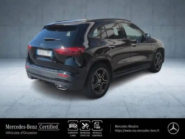 Mercedes Gla 180 d 116ch amg line 8g-dct — photo 6