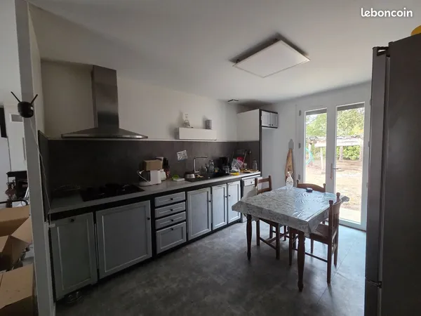 Vend maison à la campagne