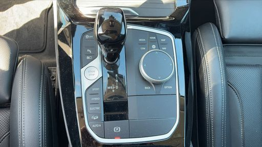BMW X3 xDrive 30e 292  Hybride Steptronic8 - X-Line – 2021 – 78263 km – Hybride rechargeable – Boîte Automatique — photo 20
