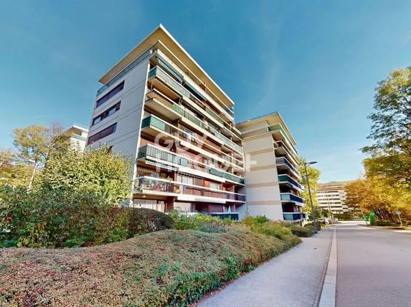 Appartement 4 pièces 82 m²