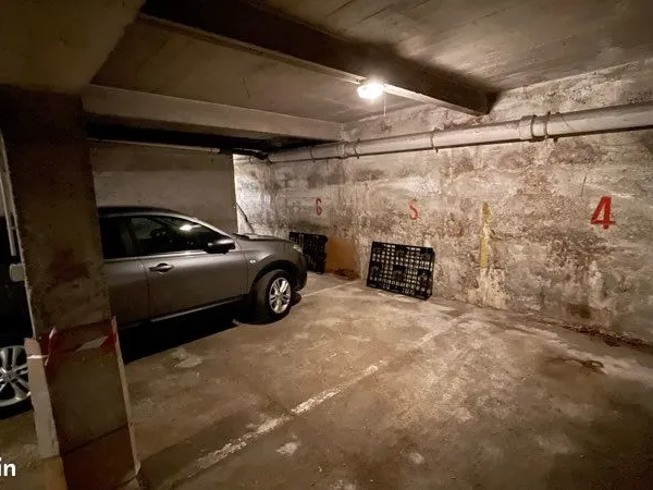 A LOUER - Place de parking en sous-sol a la roche sur yon