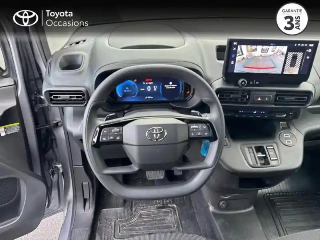 Toyota Proace city electric medium 50 kwh business mc23 — photo 9