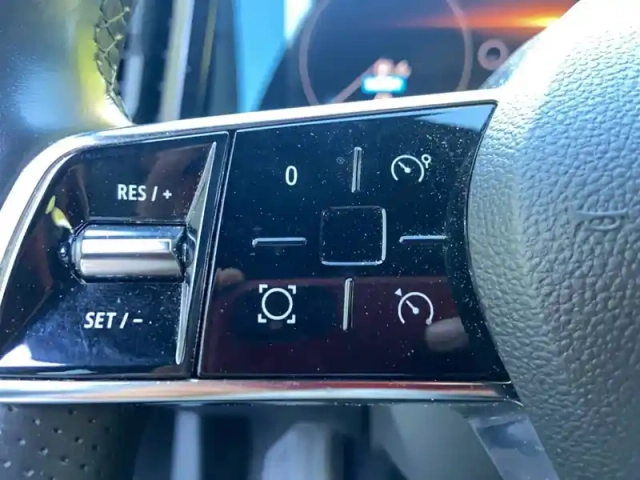 Renault Megane e-tech ev60 220 ch optimum charge — photo 20