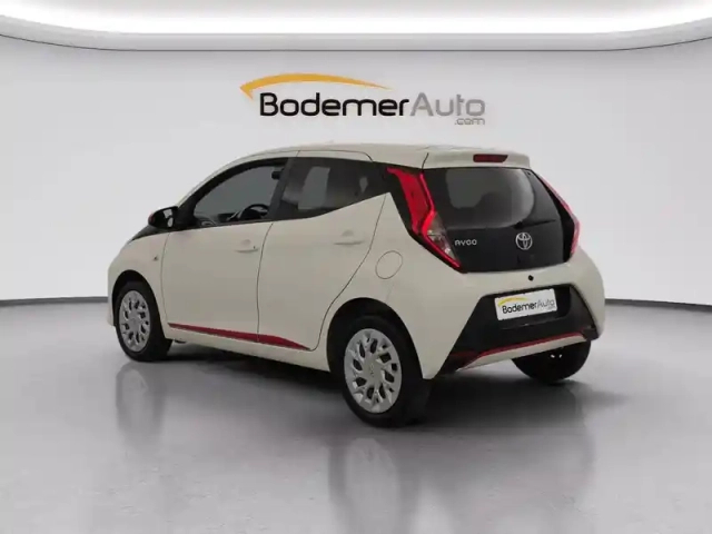 Toyota Aygo 1.0 vvt-i — photo 78
