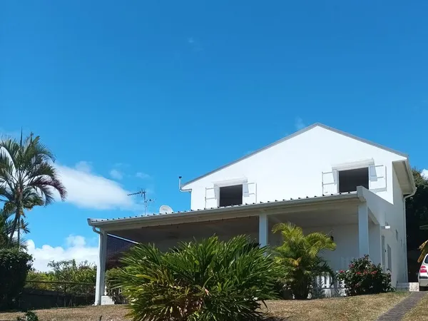 Maison F/4 BDN Ste Clotilde