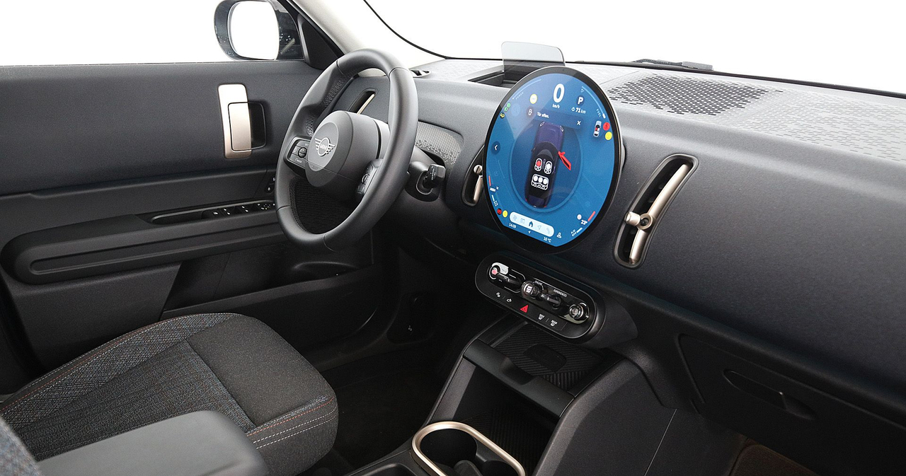 Mini Countryman — photo 18