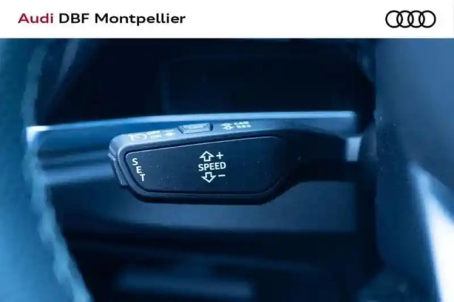 Audi Q3 35 tdi 150 ch s tronic 7 s line plus — photo 6