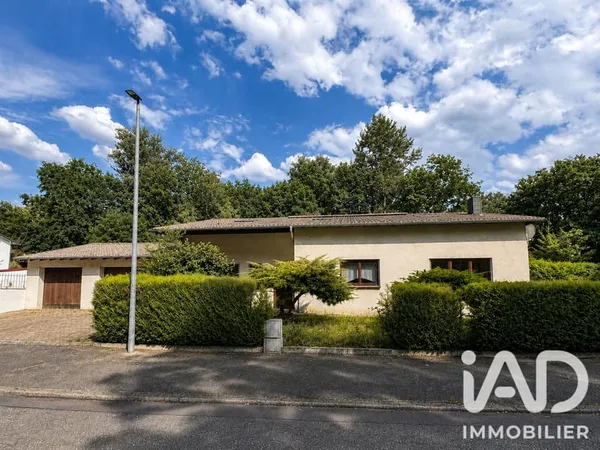 Maison 10 pièces 245 m²