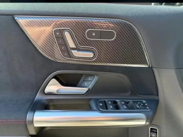 Mercedes Gla 200 d — photo 16