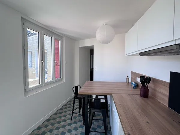 Appartement meublé avec jardin- centre de savenay 700/mois