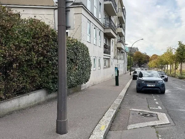 Parking 10 m²