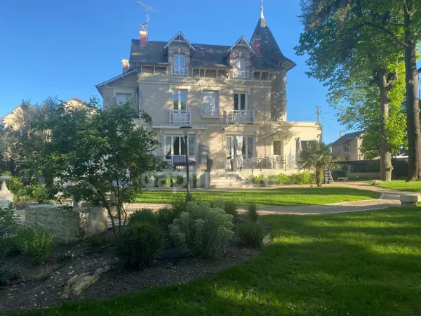 Propriété 8 pièces 281 m²