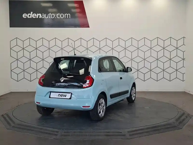 Renault Twingo iii e-tech — photo 5