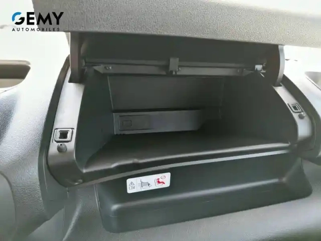 Citroën Berlingo ca repliable xl diesel 130 ch aut. — photo 17