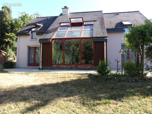 Maison 5 chambres 153 m2 + garage